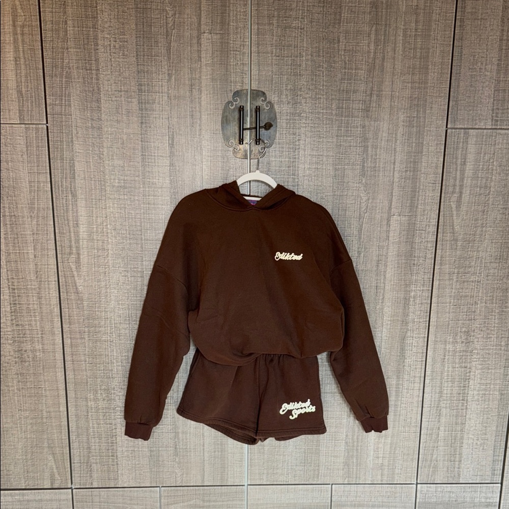 Edikted So Sporty Sweat Shorts‎ And Hoodie Set
